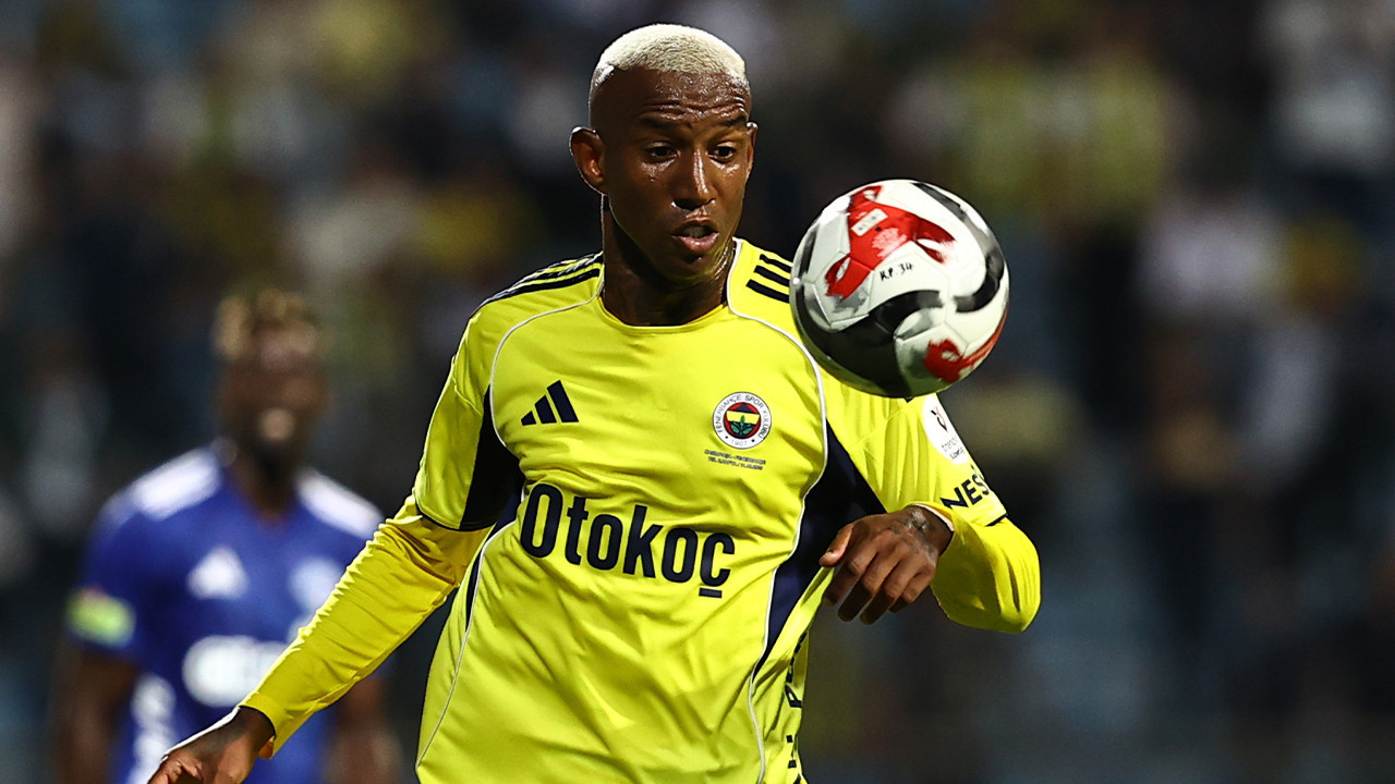 Sadettin Saran Domenico Tedesco’nun penaltı yasağıyla yetinmedi Anderson Talisca’nın biletini kesti!